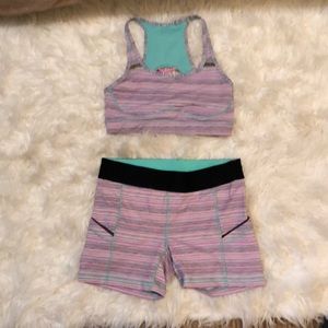 Never worn lulu lemon!